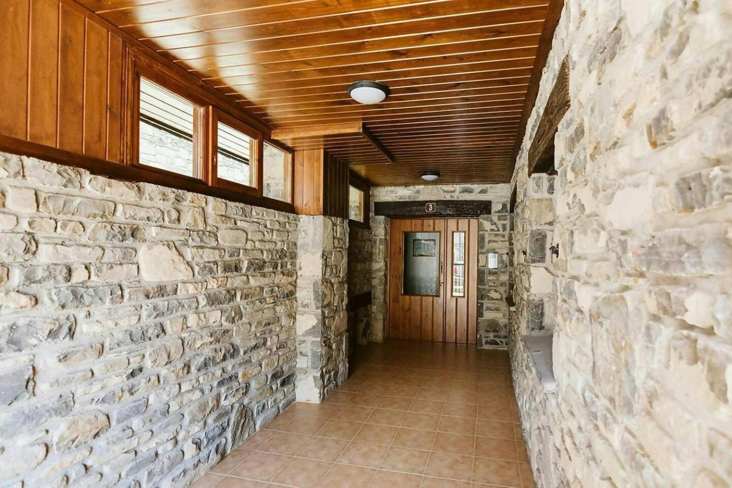 Casa Begona - Wifi Sencillo Y Acogedor Apartamento Sallent de Gállego Exterior foto